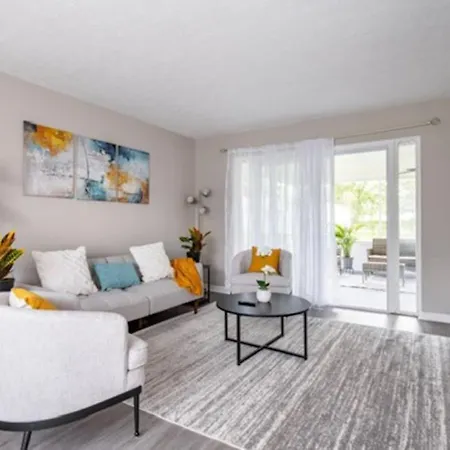 Unwind Bungalow For 6